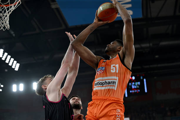 曾多次夺冠 曾多次夺冠